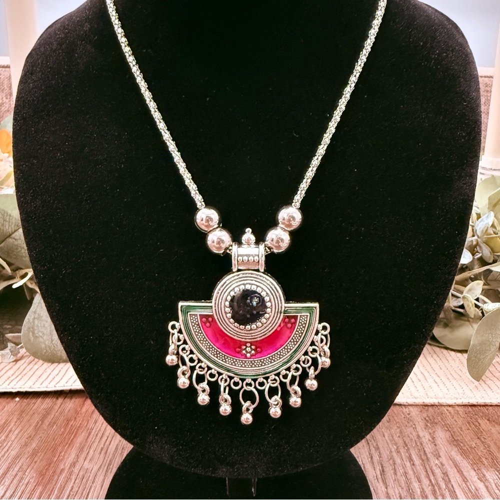 Elegant Oxidized Silver Tone Statement Necklace